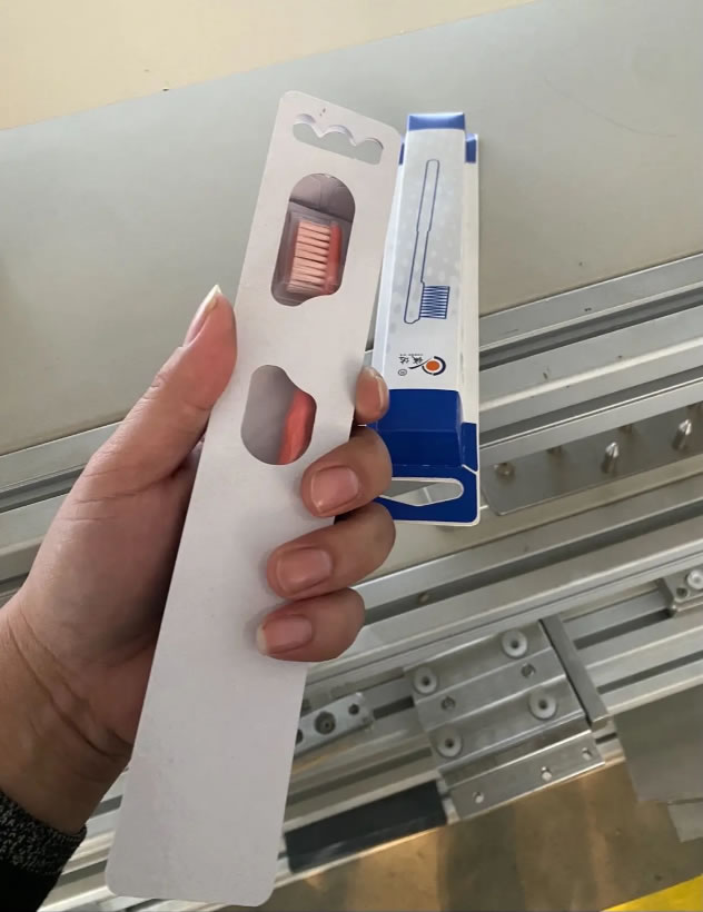 牙刷全紙環(huán)保包裝 牙刷全紙環(huán)保包裝